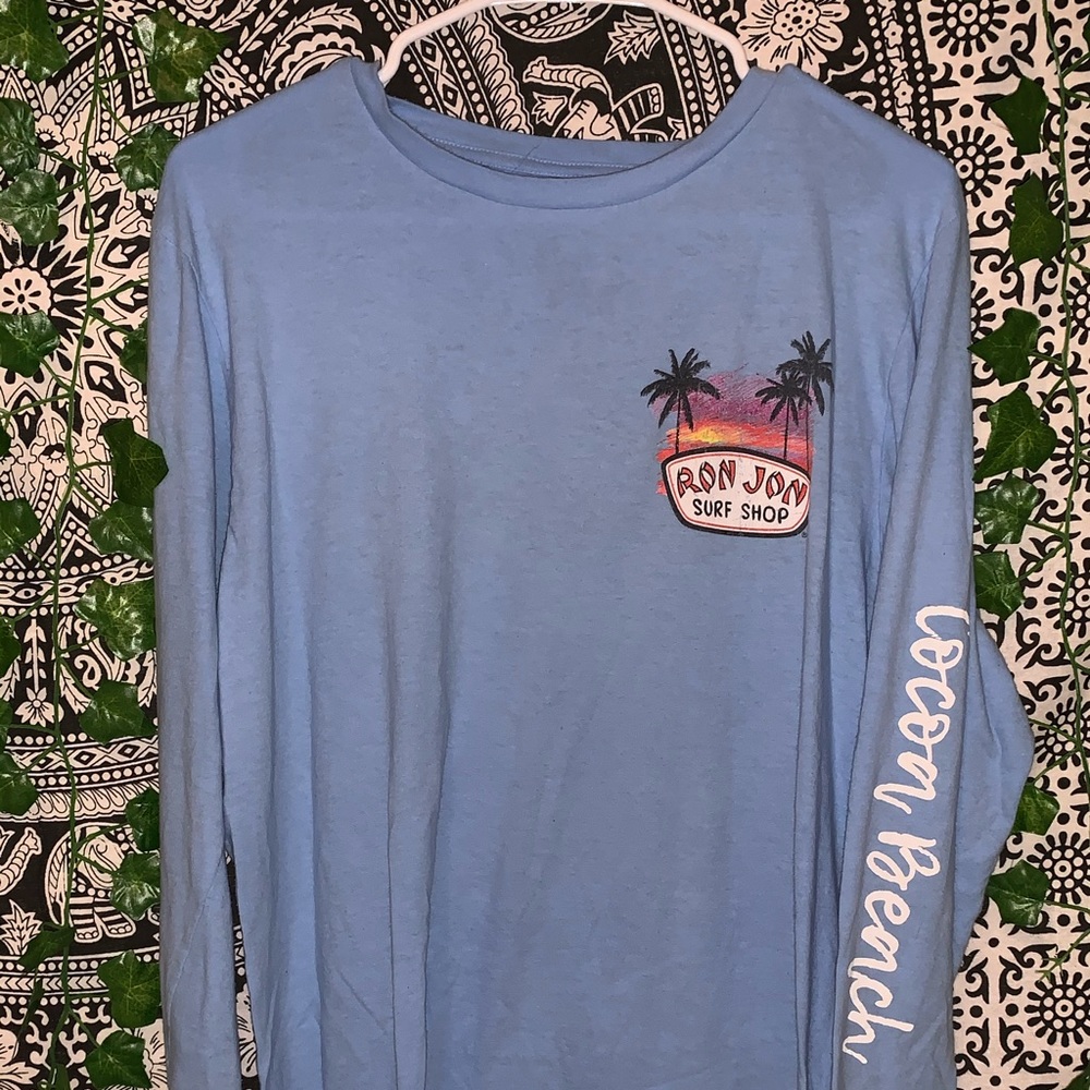 Surf shop tee shirt !